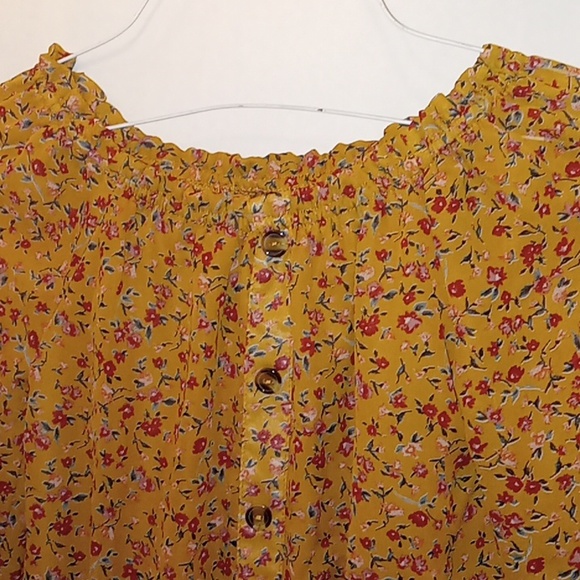 Moon & Stars floral mustard button front blouse size Medium - Picture 2 of 6